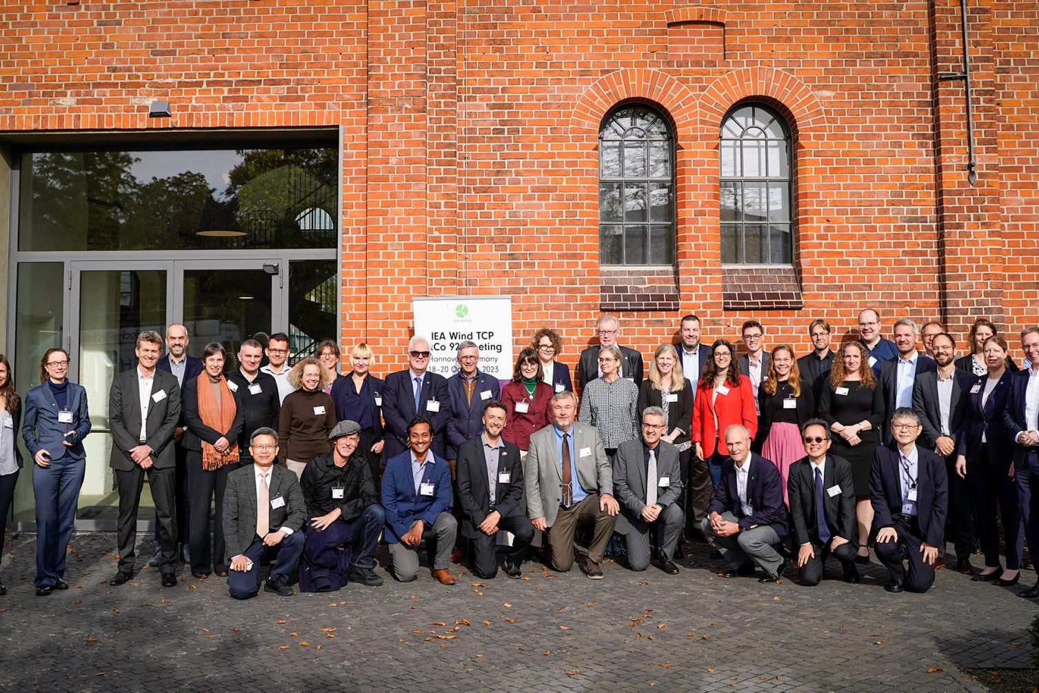 Executive Committee Meeting der IEA Wind in Hannover 74 Energiewerkstatt Andreas Krenn ExCo92 srgb uai