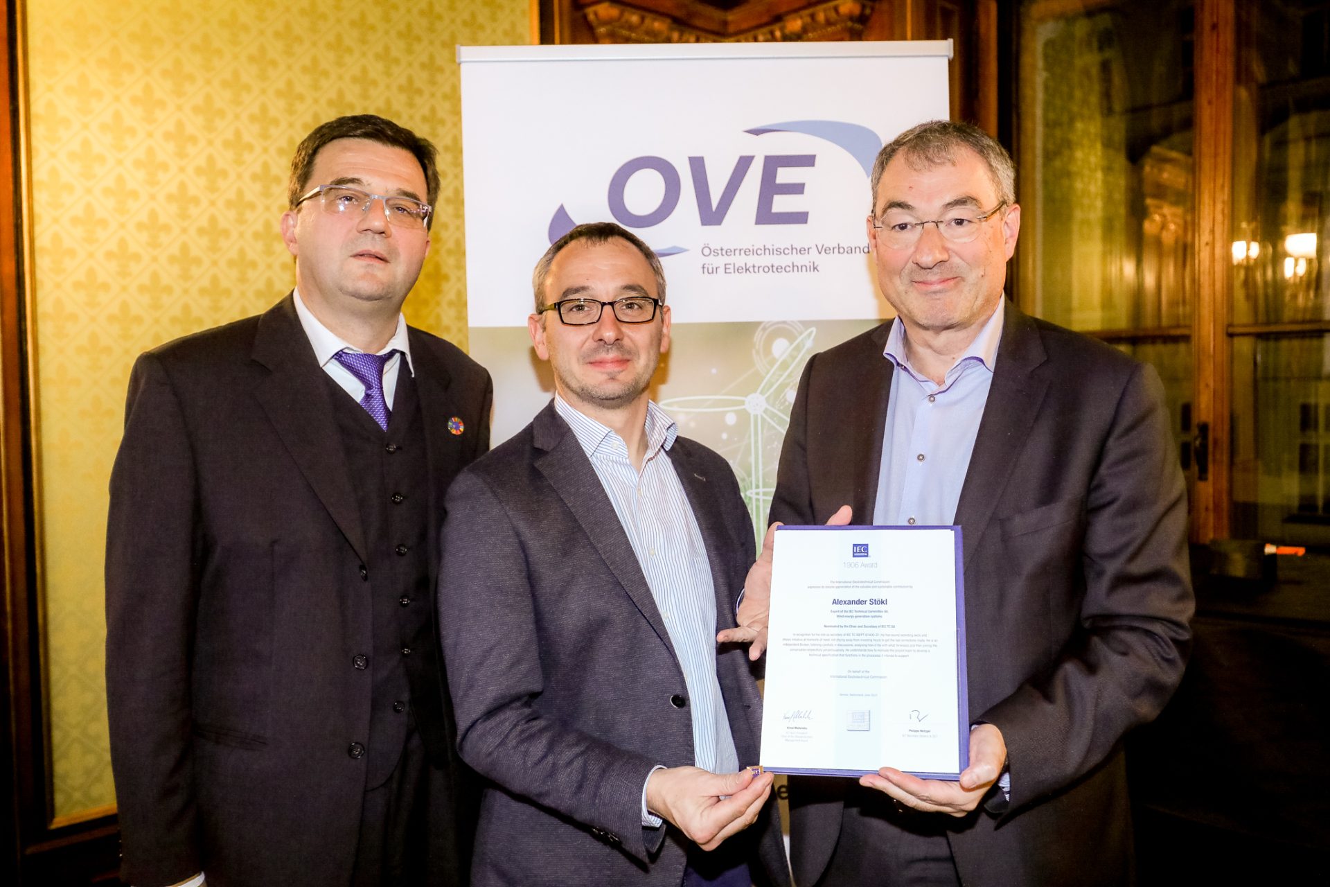 IEC 1906 Award für Alexander Stökl 69 CF 29649