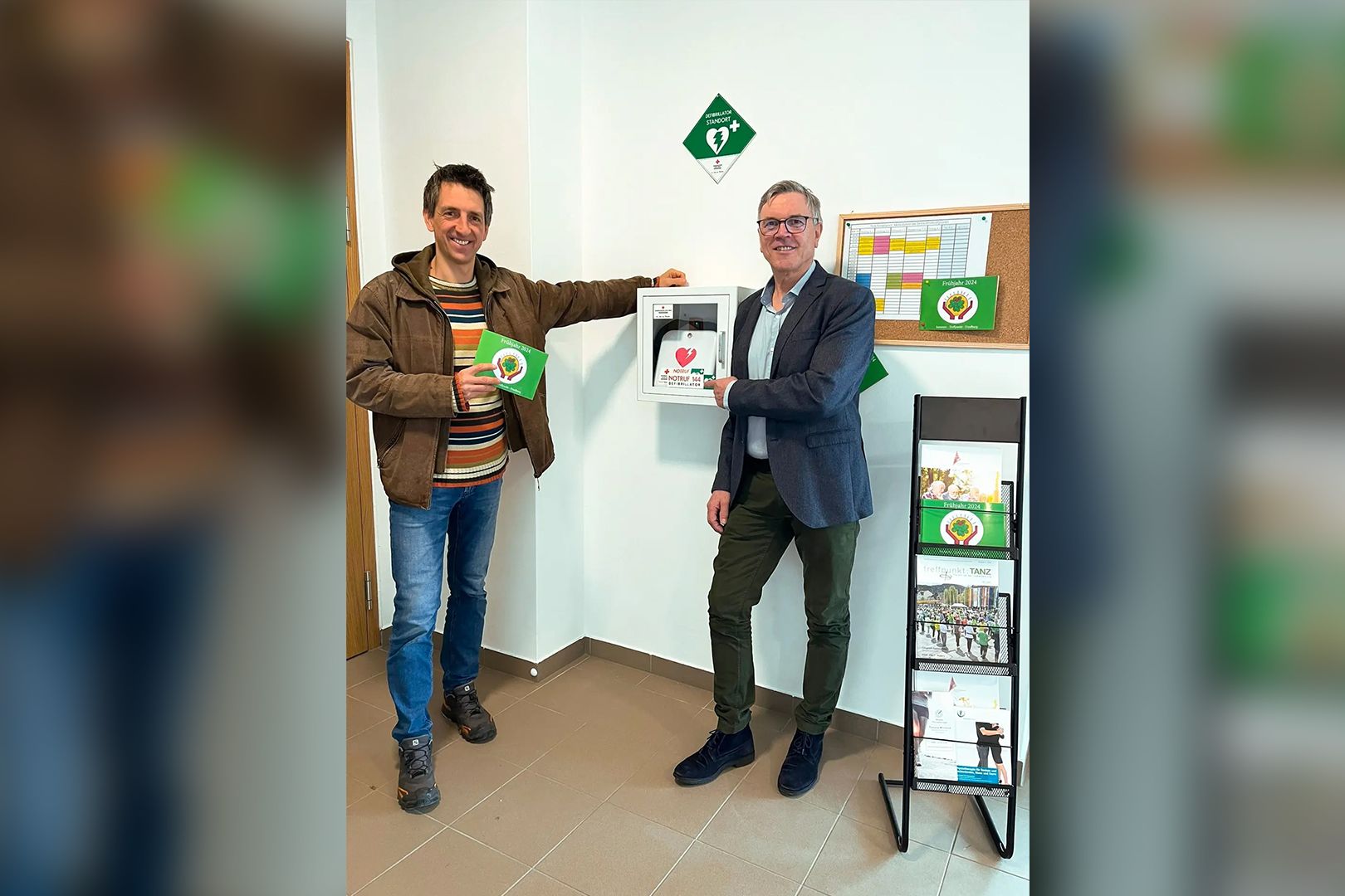 Energiewerkstatt spendet Defi fürs Generationenhaus Kleeblatt in Lengau 60 EWS Cover Wide 1 uai