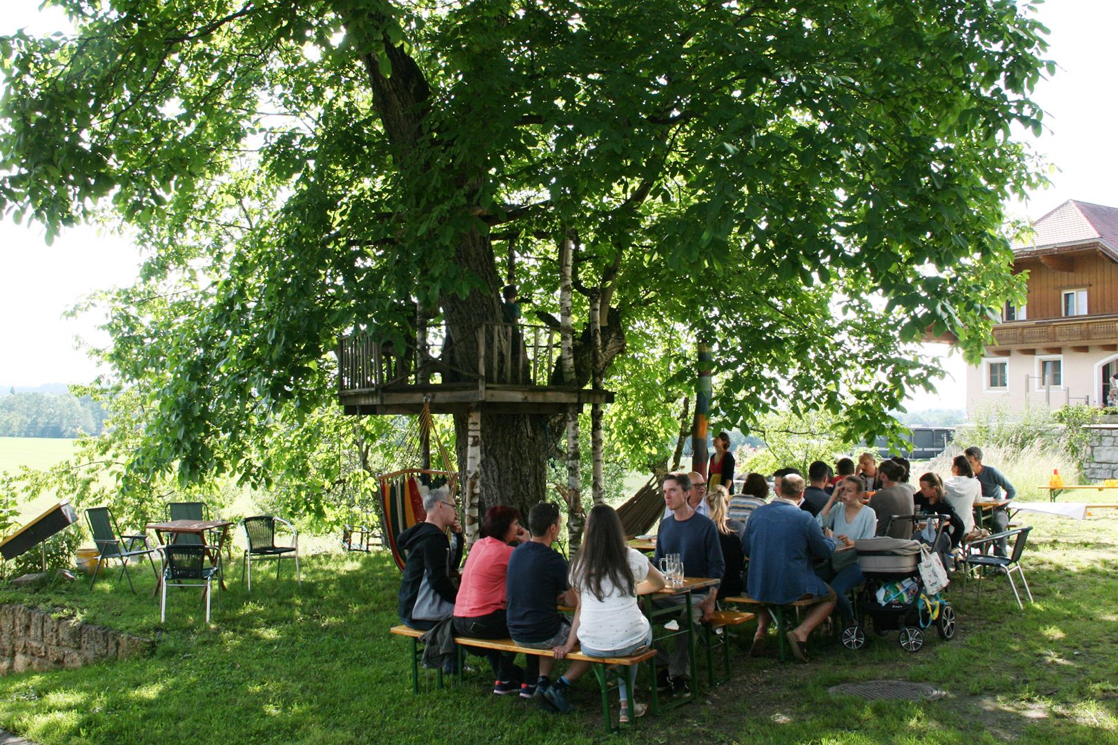 Energiewerkstatt feiert traditionelles Grillfest 46 Energiewerkstatt Grillfest Nussbaum uai